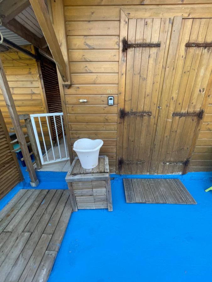 2 Bungalows Au Bord De La Plage De Montal A Moule Loues Individuellement Ou Ensemble Le Moule Ngoại thất bức ảnh
