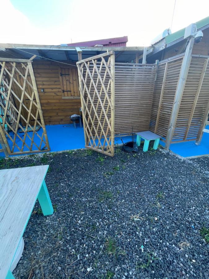 2 Bungalows Au Bord De La Plage De Montal A Moule Loues Individuellement Ou Ensemble Le Moule Ngoại thất bức ảnh